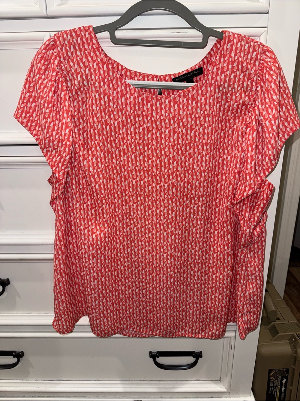 Banana Republic Coral Pink Printed Short-Sleeve Blouse